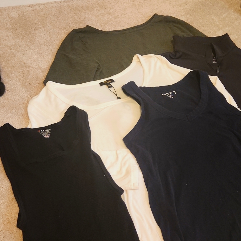 Group Tops (Free Tank)